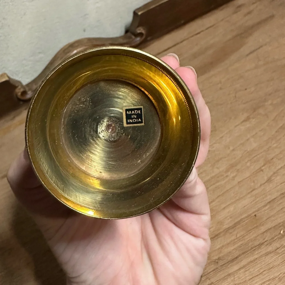 Vintage brass Vase with Rope Accent‎